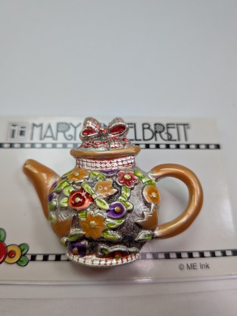NWT Mary Engelbreit Enamel Teapot Lapel Pin Brooch Vintage cottagecore coquette